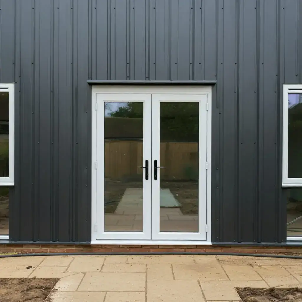 On-Site Spraying: Transforming uPVC and Metal Surfaces for a Modern Look